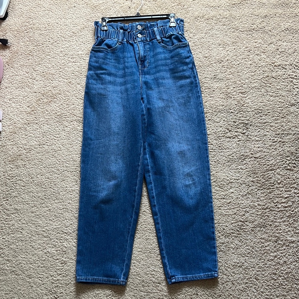 Wonderly Size 4R Paperbag Waist jeans